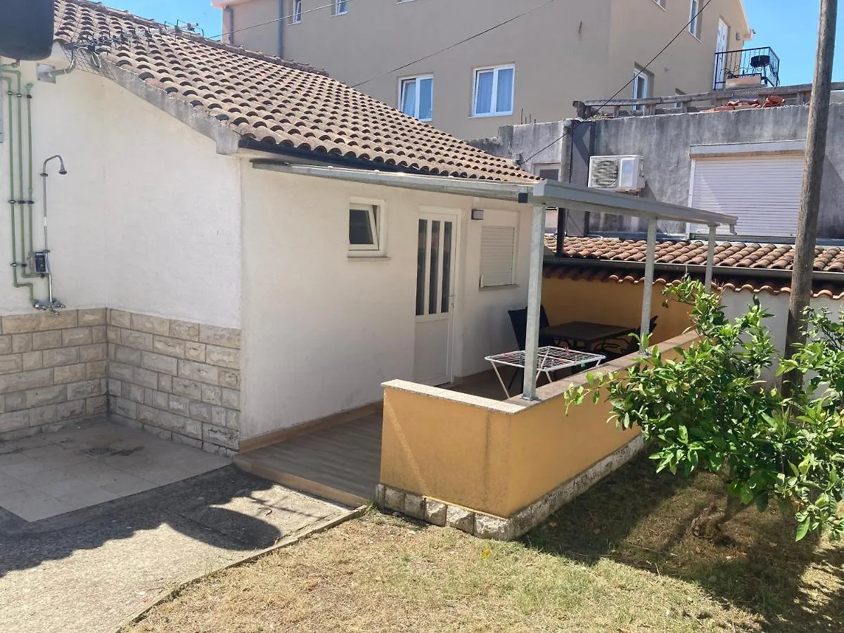 Apartman توراني شقة